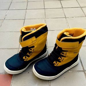 Merrill winter boots size 1M